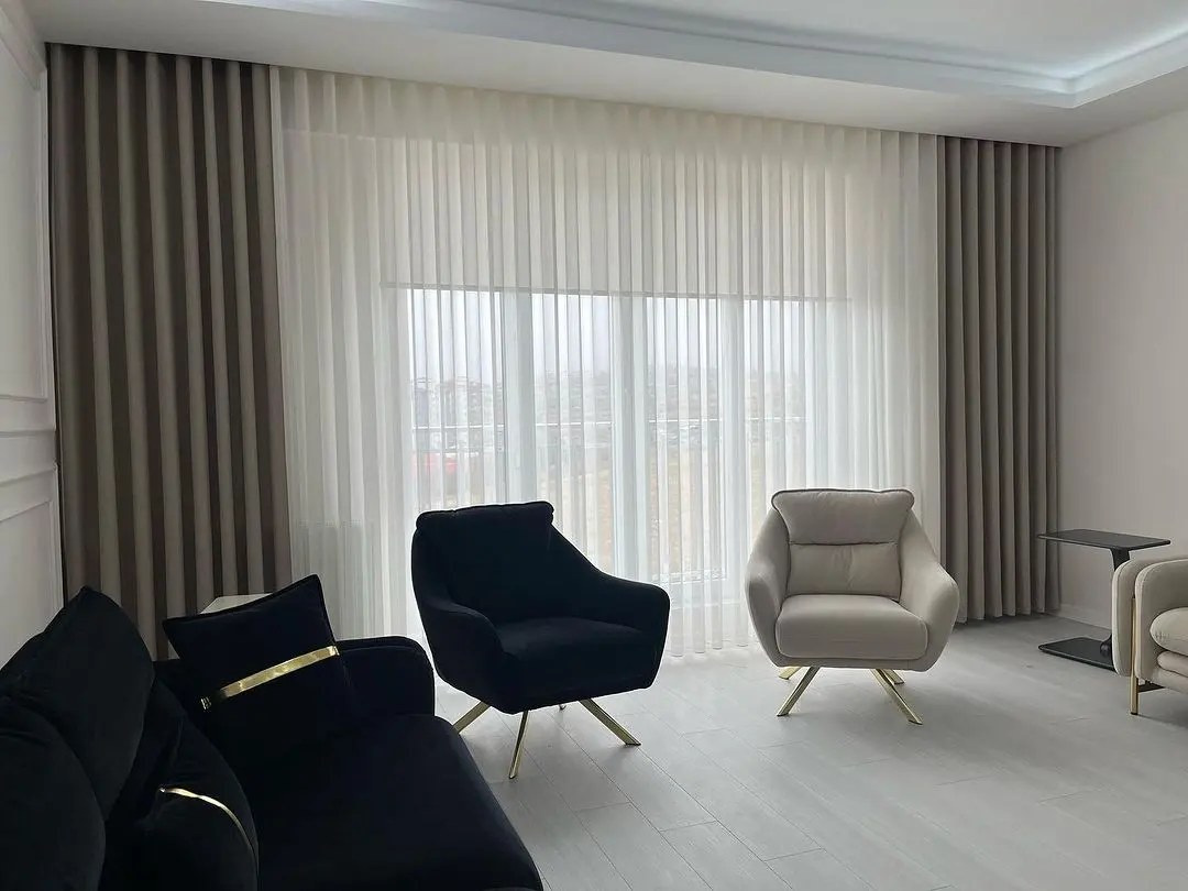 S Pile Tül Ve Fon İle Akıcı Zarafet